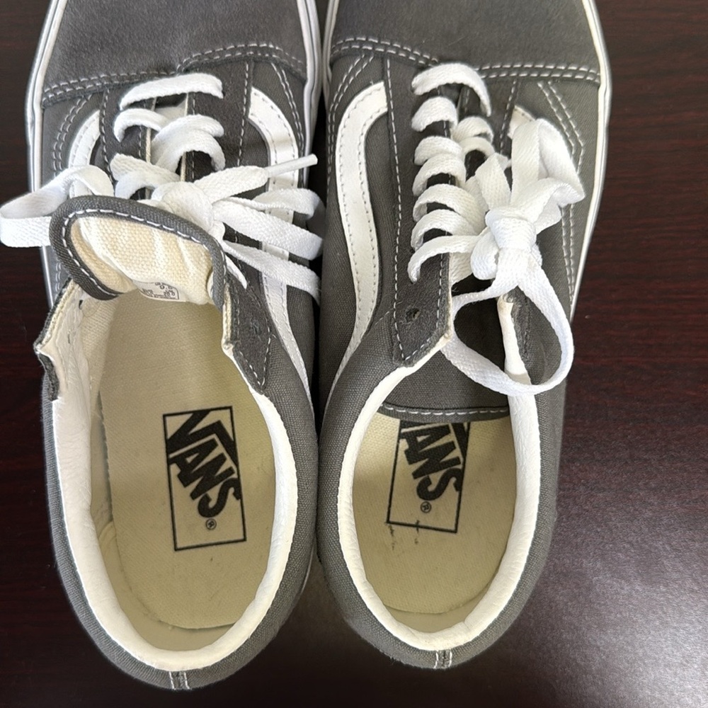 Vans unisex Gray Canvas Sneakers - Picture 2 of 6